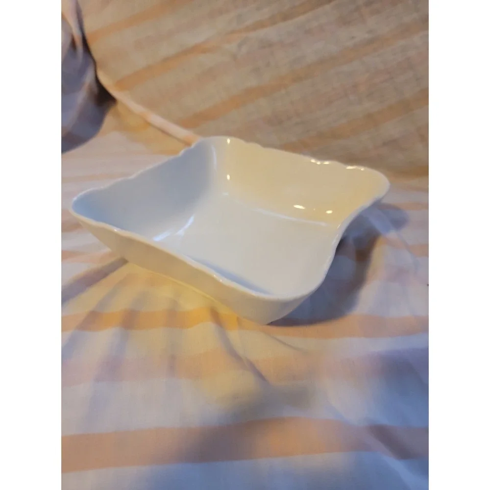 Vintage Schirnding Bavaria Porcelain Scalloped Bowl – White Germany Dish‎